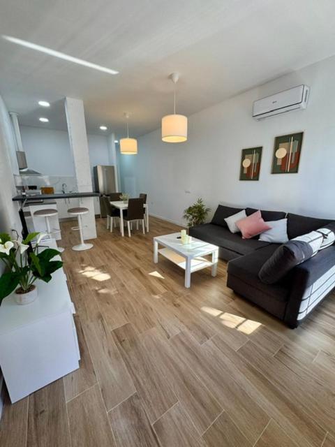 Apartamento Jardin Del Mar Малага Екстер'єр фото